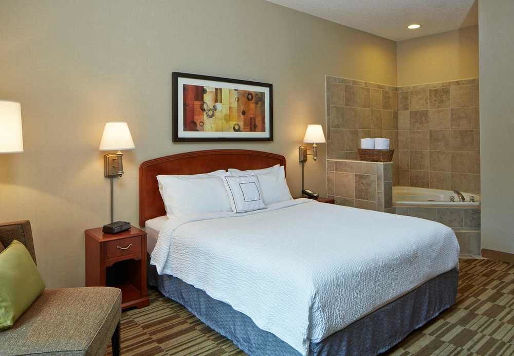 Courtyard Minneapolis St. Paul/Roseville Zewnętrze zdjęcie